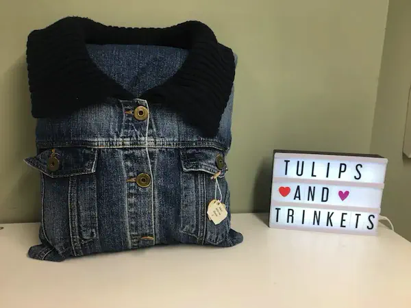 memory-cushion-made-from-denim-jacket